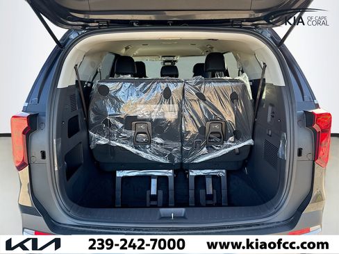 New 2026 Kia Carnival image 12