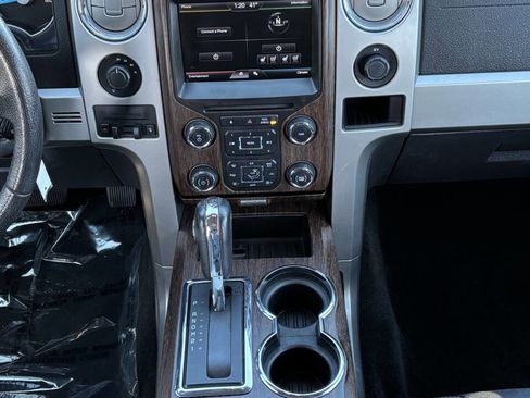 Used 2013 Ford F150 Lariat w/ Mid Equipment Group image 24