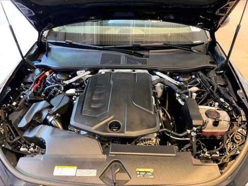 Used 2025 Audi A5 2.0T Premium w/ Convenience Package AWD/4WD image 21