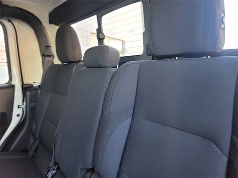 Used 2023 Jeep Gladiator Sport image 12