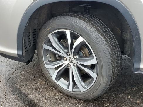 Used 2018 Lexus RX 350 350 w/ Premium Package image 3