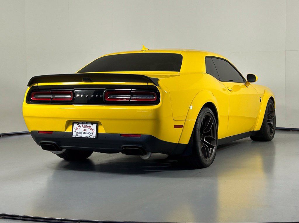 Used 2019 Dodge Challenger SRT Hellcat Redeye RWD image 8