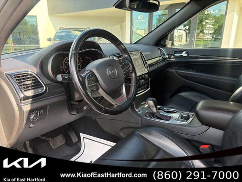 Used 2021 Jeep Grand Cherokee Trailhawk w/ Trailhawk Luxury Group AWD/4WD image 29