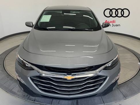 Used 2024 Chevrolet Malibu LT FWD image 2