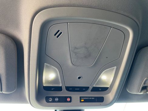 Used 2015 Chevrolet Impala LT FWD image 45