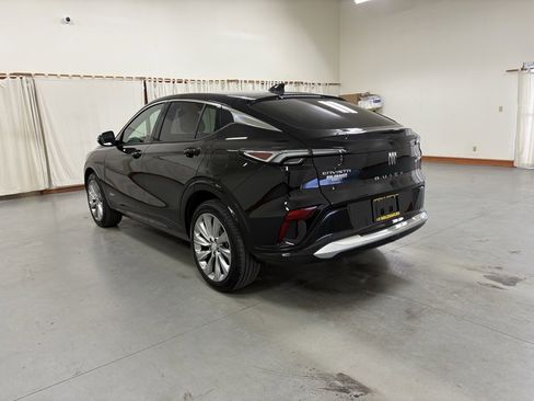 Used 2024 Buick Envista Avenir image 6