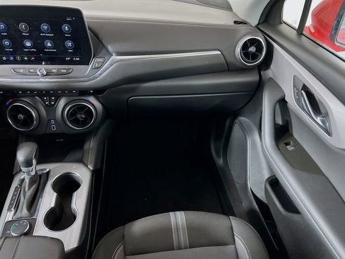 Certified 2025 Chevrolet Blazer LT image 22