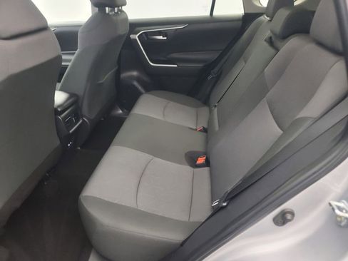 Used 2025 Toyota RAV4 XLE image 21