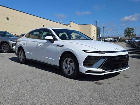 New 2026 Hyundai Sonata SE image 2