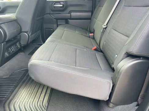 Used 2024 Chevrolet Silverado 2500 Custom w/ Custom Value Package image 14