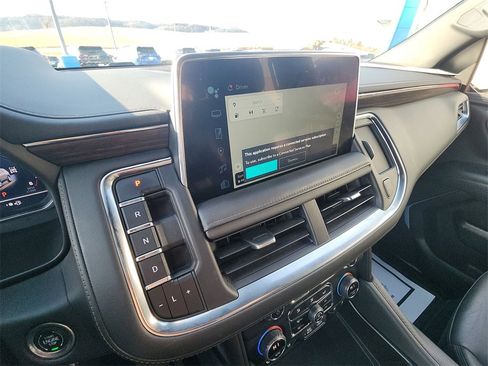 Used 2023 Chevrolet Tahoe High Country image 18