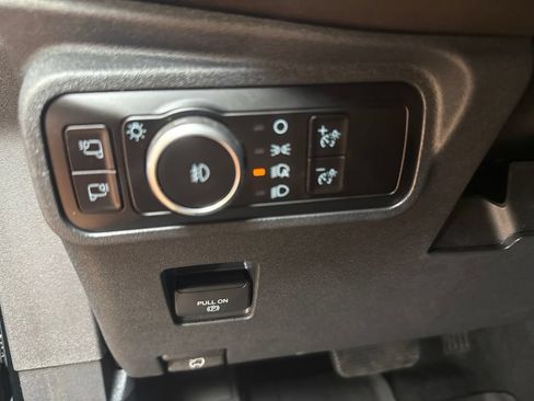 Used 2023 Ford Bronco Outer Banks AWD/4WD image 24