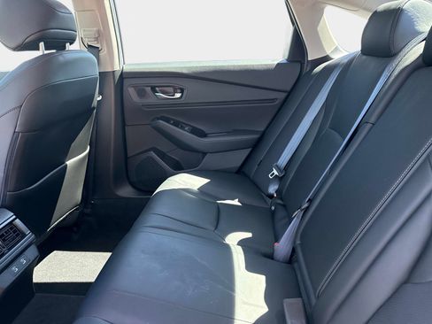 Used 2024 Honda Accord Touring image 13