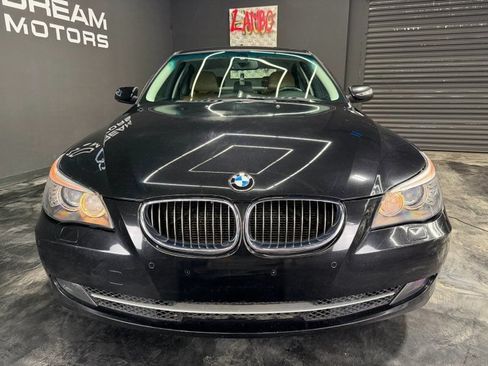 Used 2010 BMW 535i Sedan RWD image 2