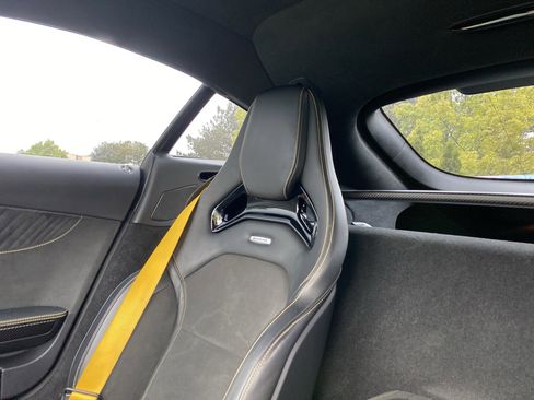 Used 2018 Mercedes-Benz AMG GT R image 18