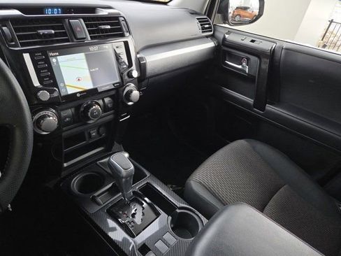 Used 2020 Toyota 4Runner TRD Off-Road image 34