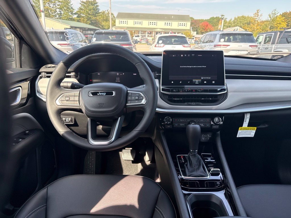 New 2026 Jeep Compass Limited AWD/4WD image 19