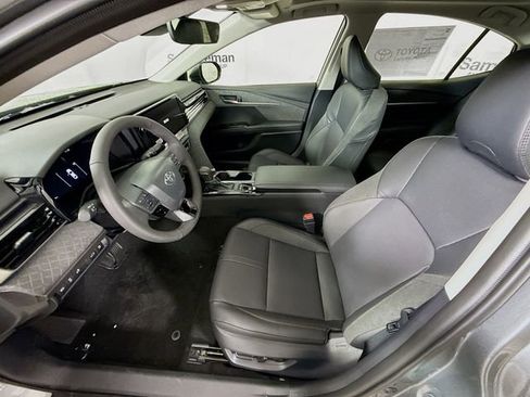 New 2026 Toyota Camry XLE image 19