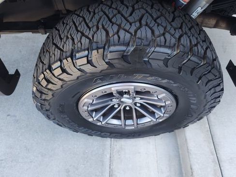 Used 2019 Ford F150 Raptor AWD/4WD image 40