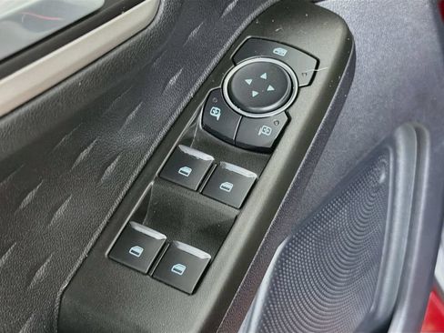 Used 2020 Ford Escape SE FWD image 21