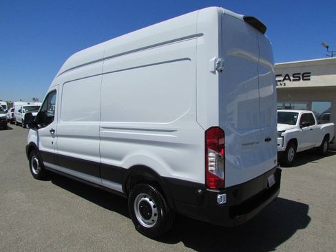 Used 2025 Ford Transit 250 148 High Roof w/ Load Area Protection Package RWD image 8