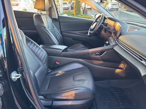 Certified 2023 Hyundai Elantra Limited image 14