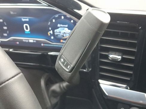 Certified 2025 Chevrolet Silverado 1500 LT image 15