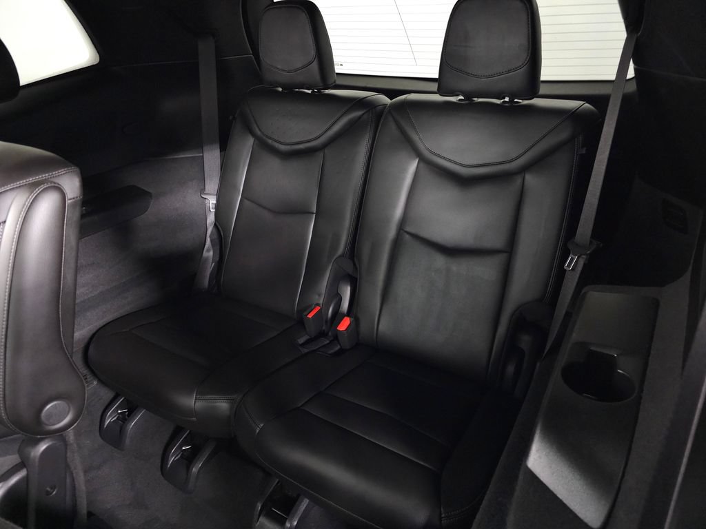 Used 2023 Cadillac XT6 Premium Luxury w/ Technology Package AWD/4WD image 37