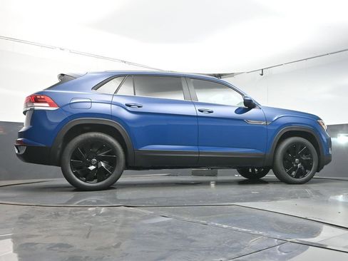 New 2026 Volkswagen Atlas Cross Sport SE FWD image 38