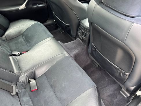 Used 2011 Lexus IS 250 w/ F-Sport Pkg w/Summer Tires RWD image 31
