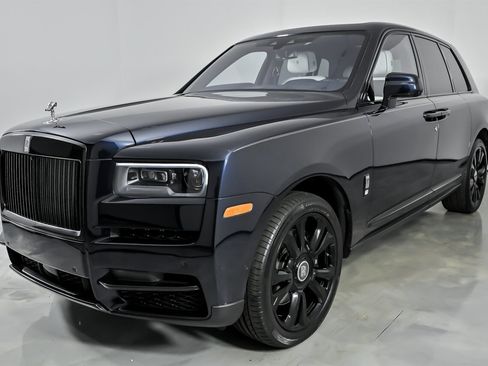 Used 2020 Rolls-Royce Cullinan image 6