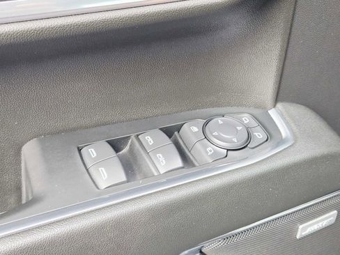 Used 2023 Chevrolet Silverado 1500 LTZ AWD/4WD image 39
