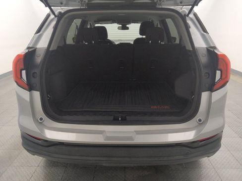 Used 2020 GMC Terrain SLE w/ Driver Convenience Package FWD image 29