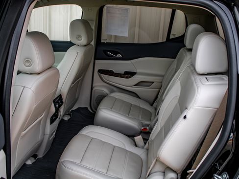 Used 2020 GMC Acadia Denali w/ Denali Ultimate Package image 26