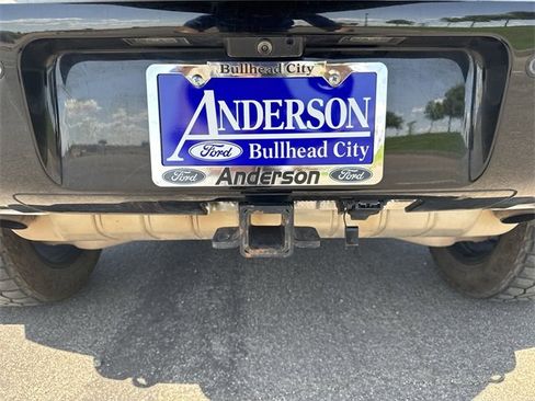 Used 2022 Land Rover Defender 90 X-Dynamic HSE image 24