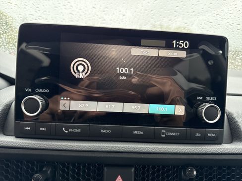 Certified 2025 Honda CR-V LX image 30