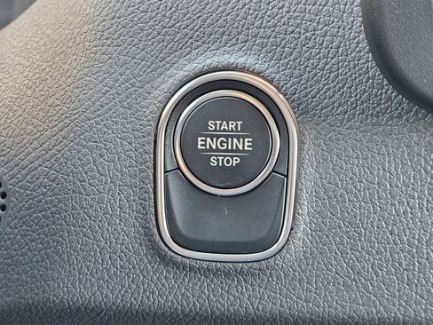 Used 2024 Mercedes-Benz Sprinter 3500 image 23