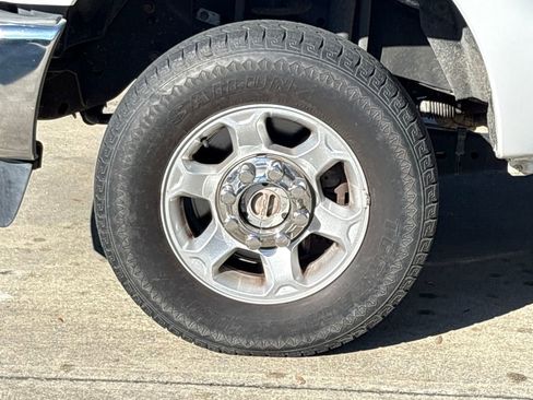 Used 2015 Ford F350 XL image 16