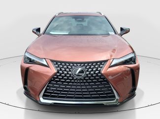 Used 2025 Lexus UX 300h FWD video 2