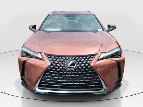 Used 2025 Lexus UX 300h FWD image 2