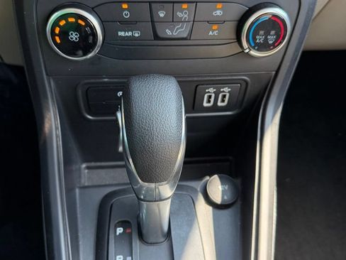 Used 2020 Ford EcoSport S FWD image 16