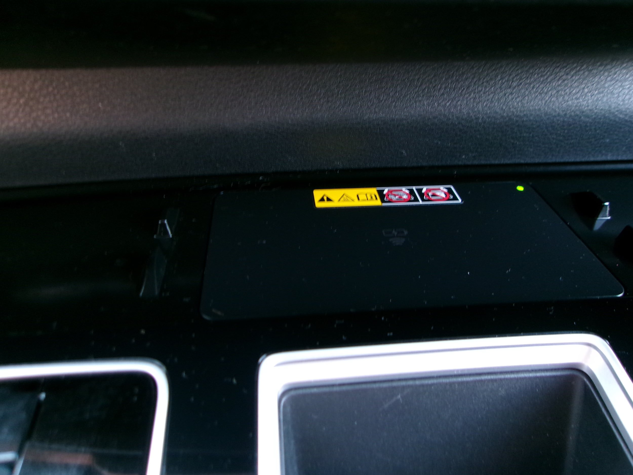 Used 2025 Toyota Sienna Limited AWD/4WD image 26