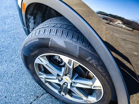 Used 2024 Chevrolet Blazer LT image 43