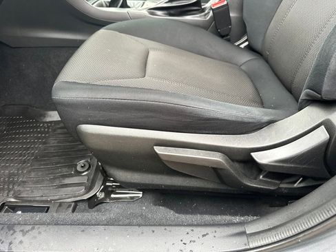 Used 2023 Subaru Crosstrek 2.0i AWD/4WD image 15