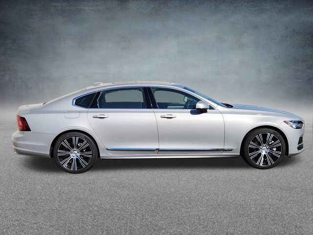 New 2024 Volvo S90 T8 Ultimate AWD/4WD image 2
