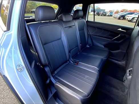 Used 2024 Volkswagen Tiguan SE R-Line image 18