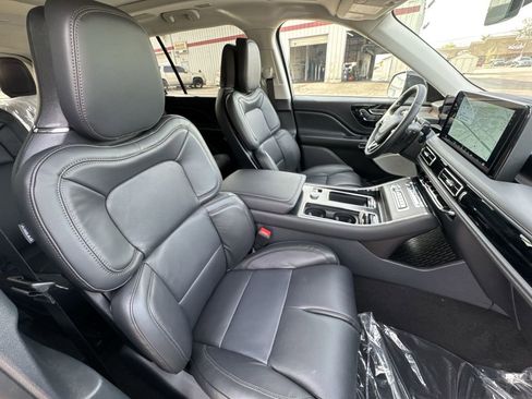 New 2026 Lincoln Aviator Reserve AWD/4WD image 26