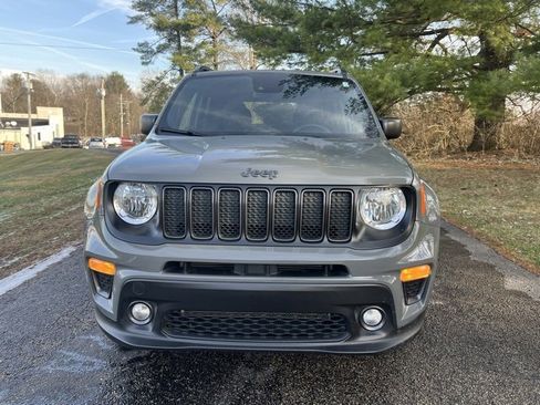 Used 2021 Jeep Renegade Latitude image 10