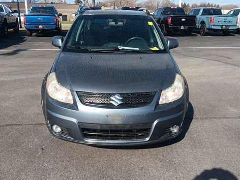 Used 2009 Suzuki SX4 AWD Hatchback w/ Touring Pkg image 11