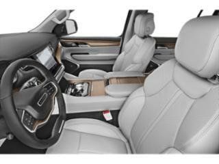 Used 2025 Jeep Wagoneer L Series II AWD/4WD image 4